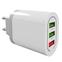 LED21 PLP37F UNIVERZÁLNÍ SÍŤOVÁ NABÍJEČKA s přepěťovou ochranou a 3x USB QUICK CHARGE 3.0 2A PLP37F